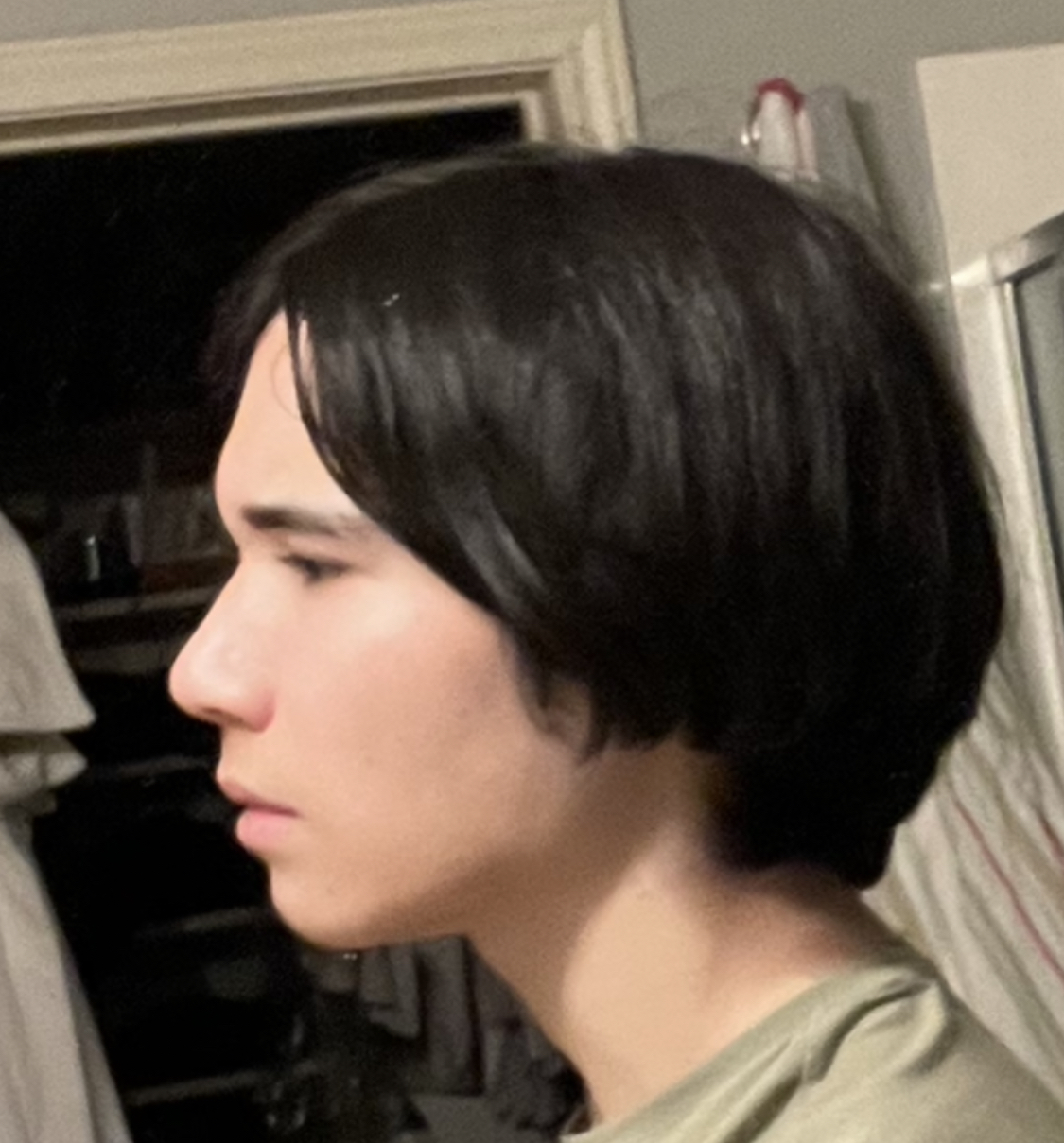 EDBFDF27 4070 4715 8879 A12F8B5CA85B