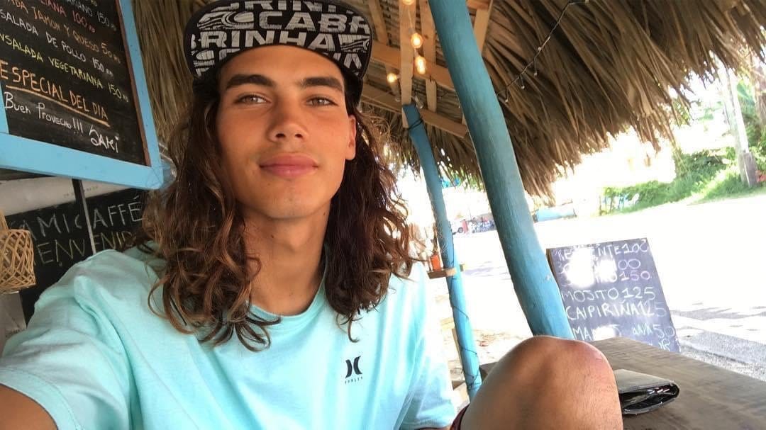 2564350 3D9E6CF8 A129 466D 9F24 6276E97040A1