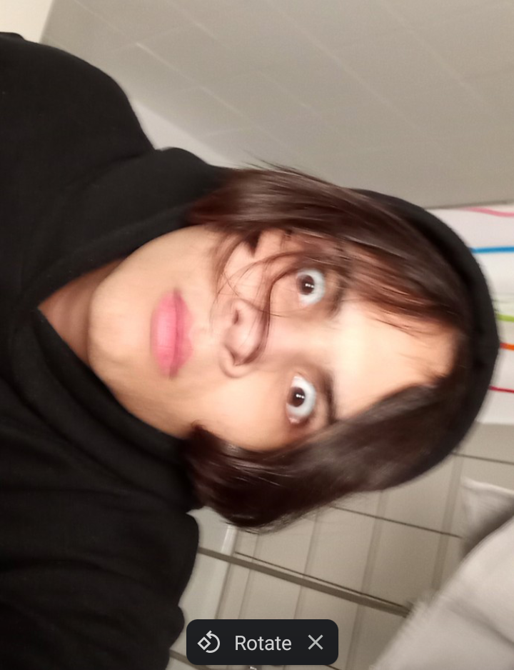 Screenshot 20221206 230055
