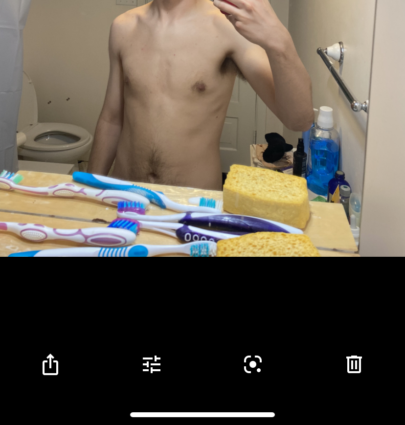 045A1503 B266 4A5D AD3B DC16889FF46B