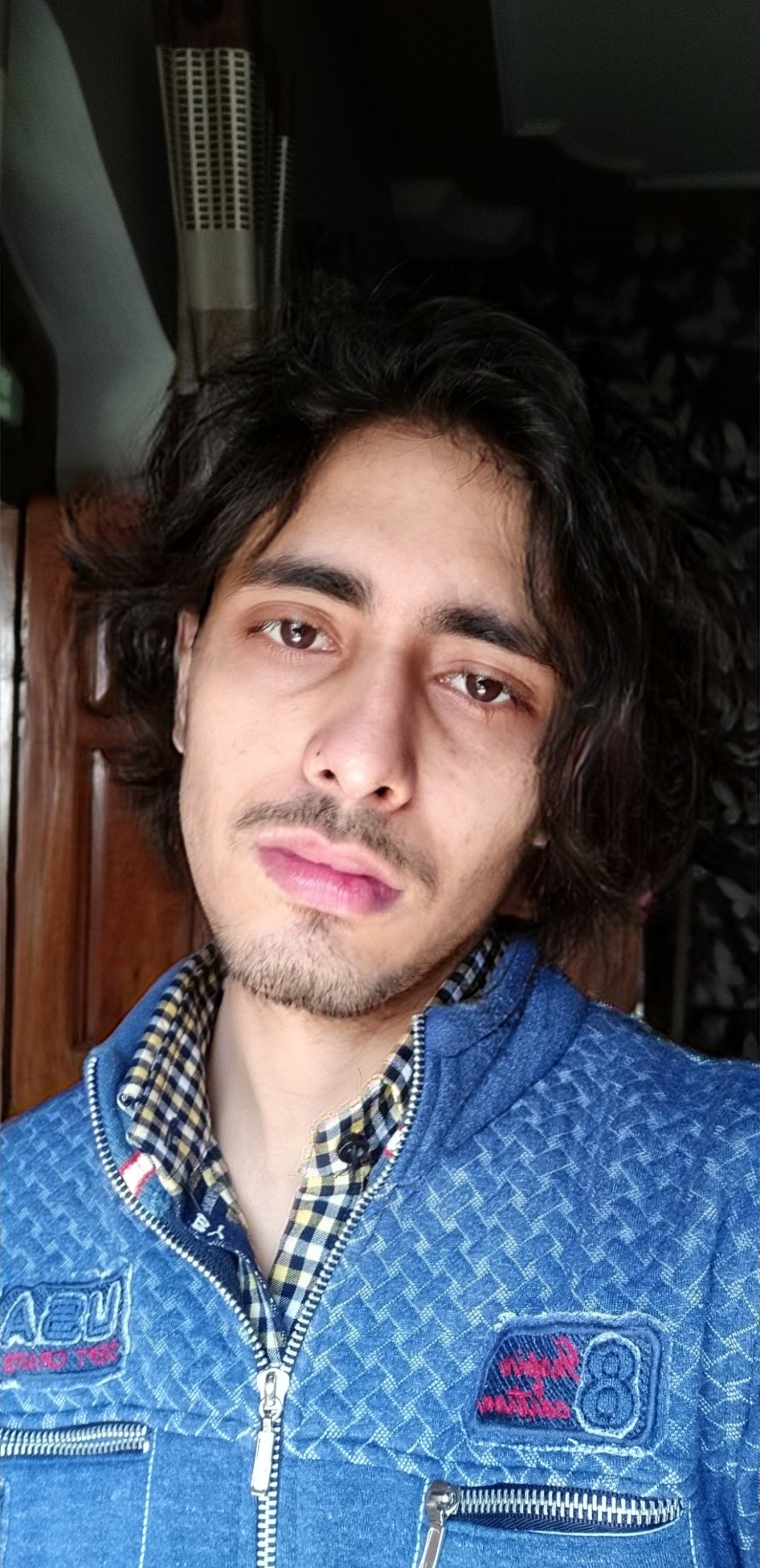 FaceApp 16721728348182 FaceApp 16721728348182