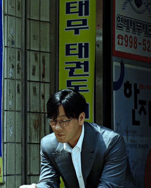 3EBBFF63-7241-4007-B069-CB7E95F084C6.gif