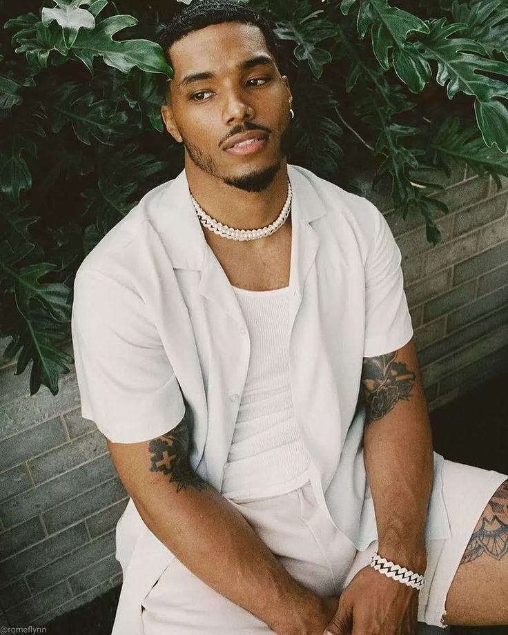 3233113 bb5a377c70f24b3c3c43de733da47093