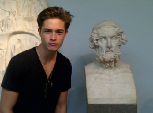 Tumblr lvh78rSPvC1r6mwa1o1 500