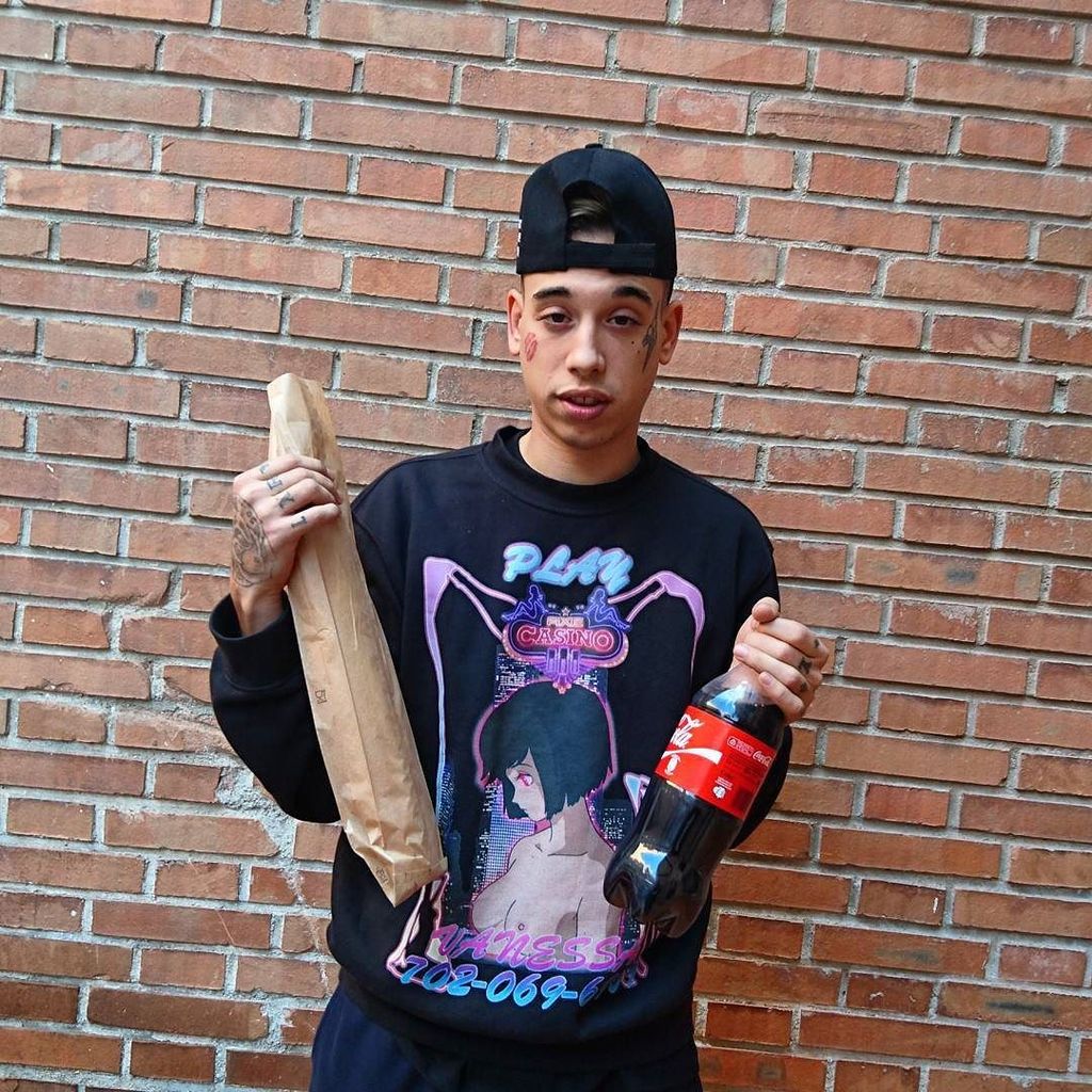 54E57C4F DECD 40F6 B5D7 F0D031C57194