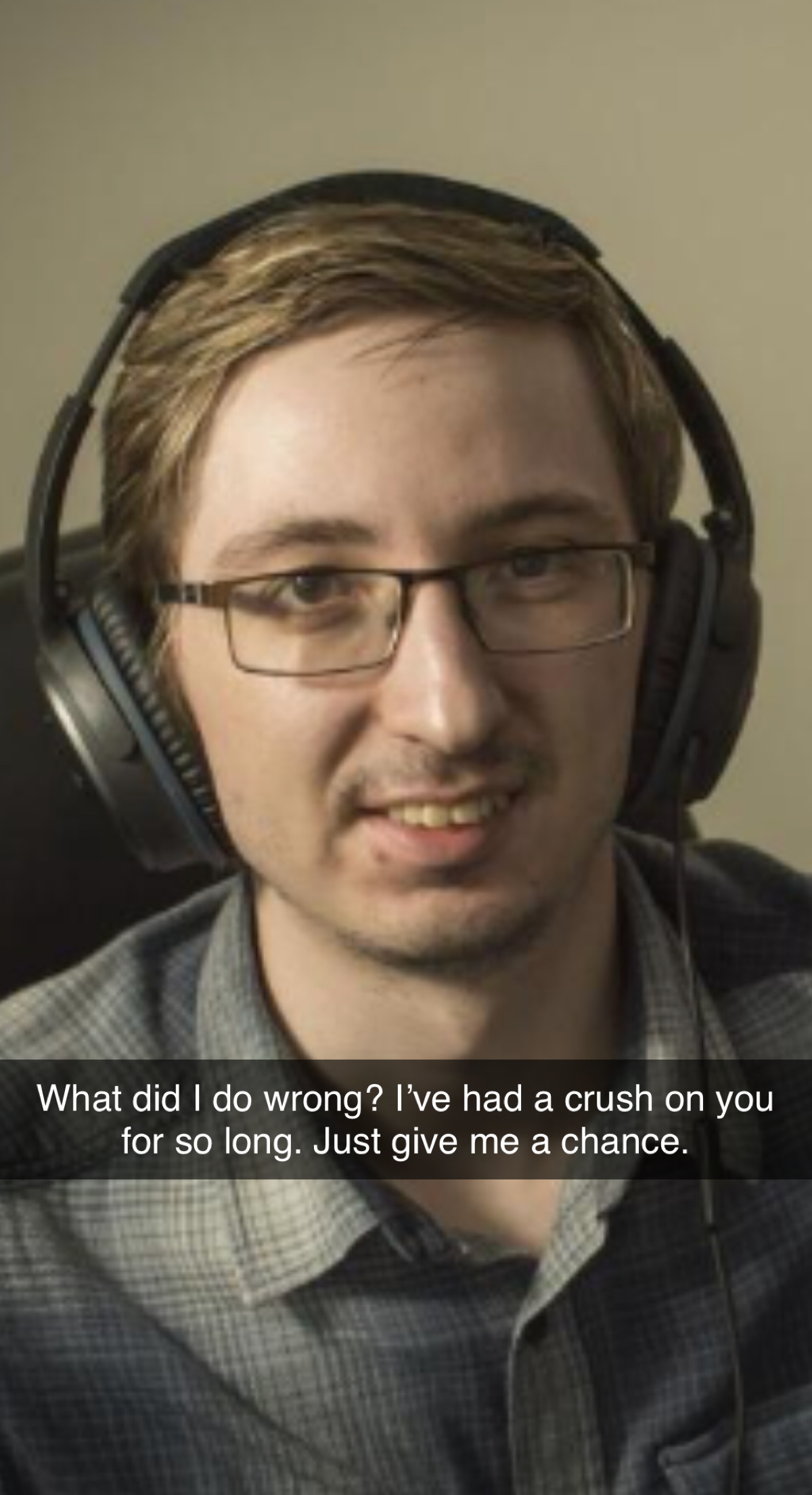2DFDEC32 2184 4F43 B0DF EF0EF2EC8A34