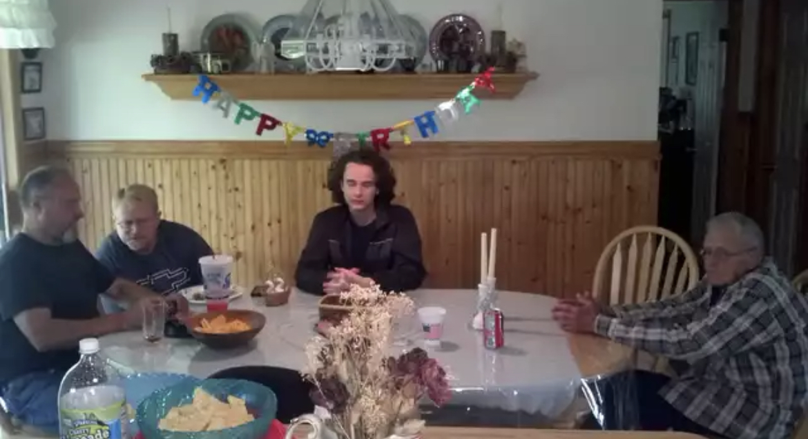 E9941DD2 B01E 4070 BF6F 49EBB24C7E70