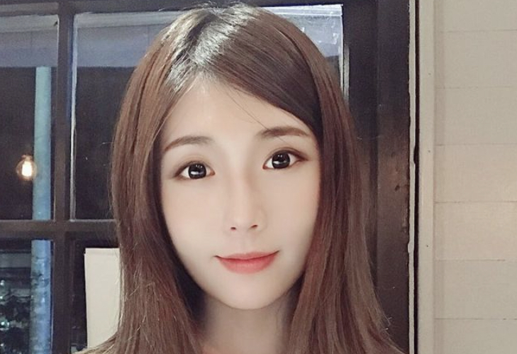 B60E52A0 B58C 4B5B 93CF DF33825807F8