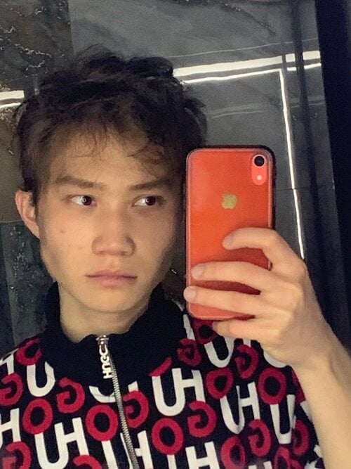 8B9A2DFA 3DB5 43AC B4A3 BF3F638F7321