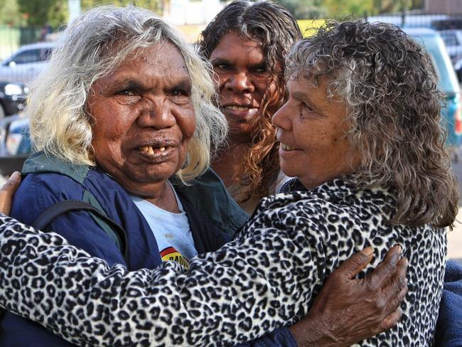 Muckaty June2014 Doris Kelly Gladys Brown and Elaine Peckham