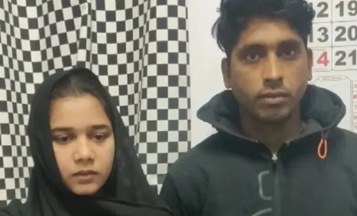 Bengaluru Mulayam Singh Yadav with Pak girl