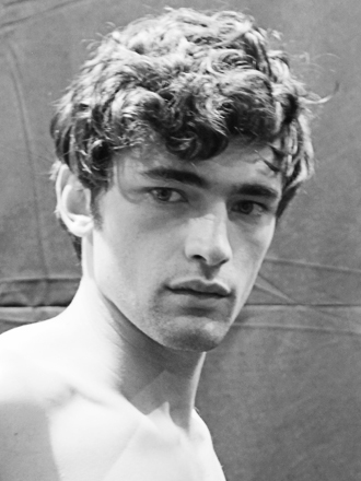 Sean Opry cropped