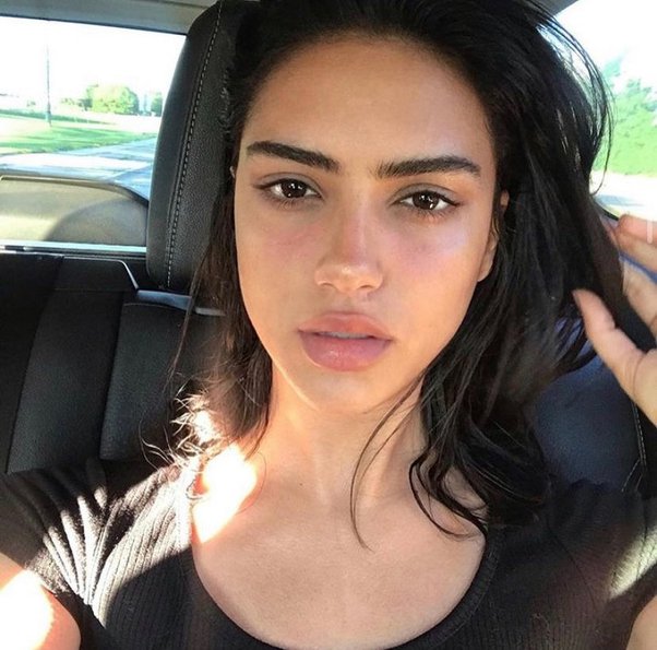 Main qimg b89bfcdf27ec8835fa87ea36238a955e lq