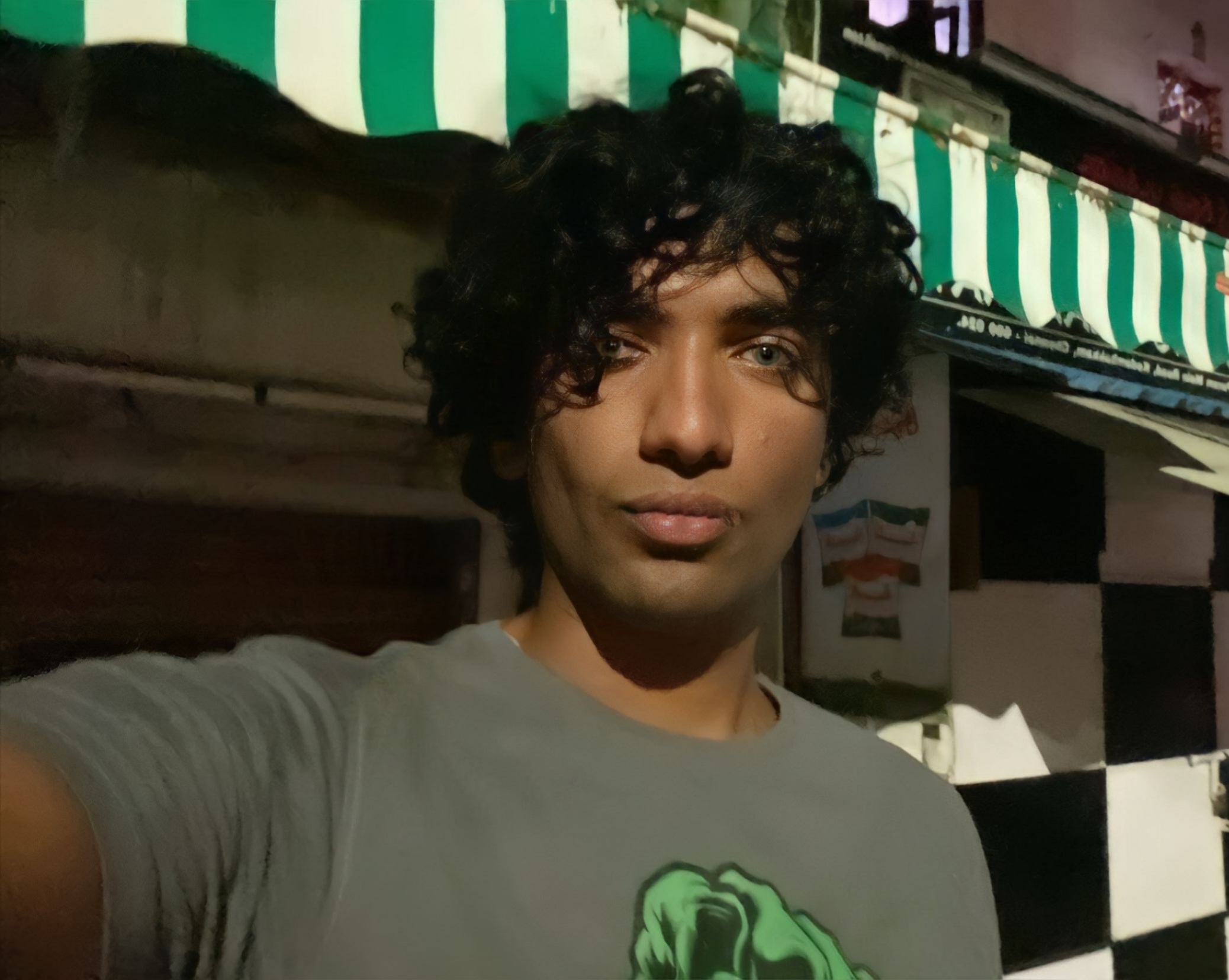 FaceApp 1674886102882