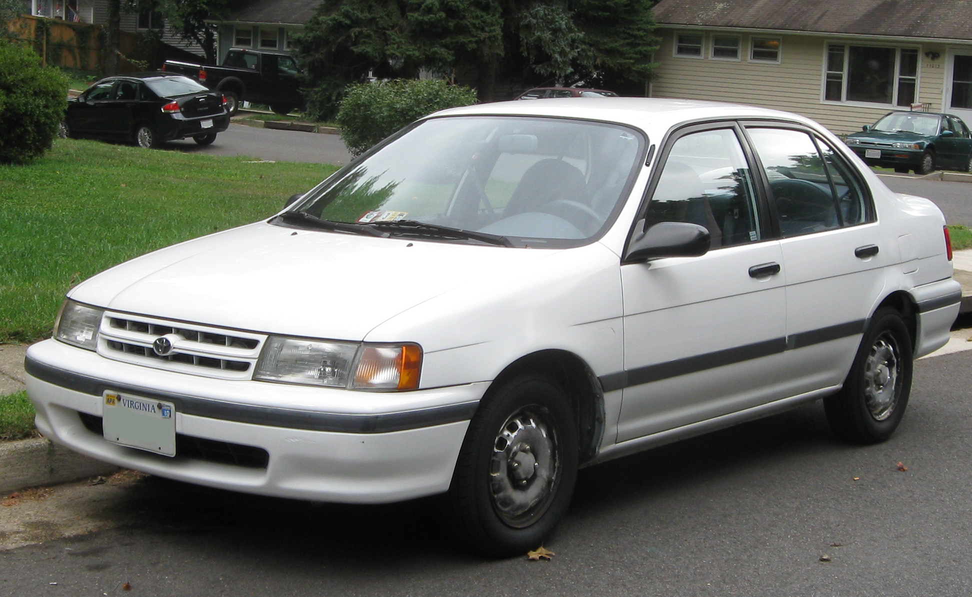 Toyota Tercel sedan    09 07 2009