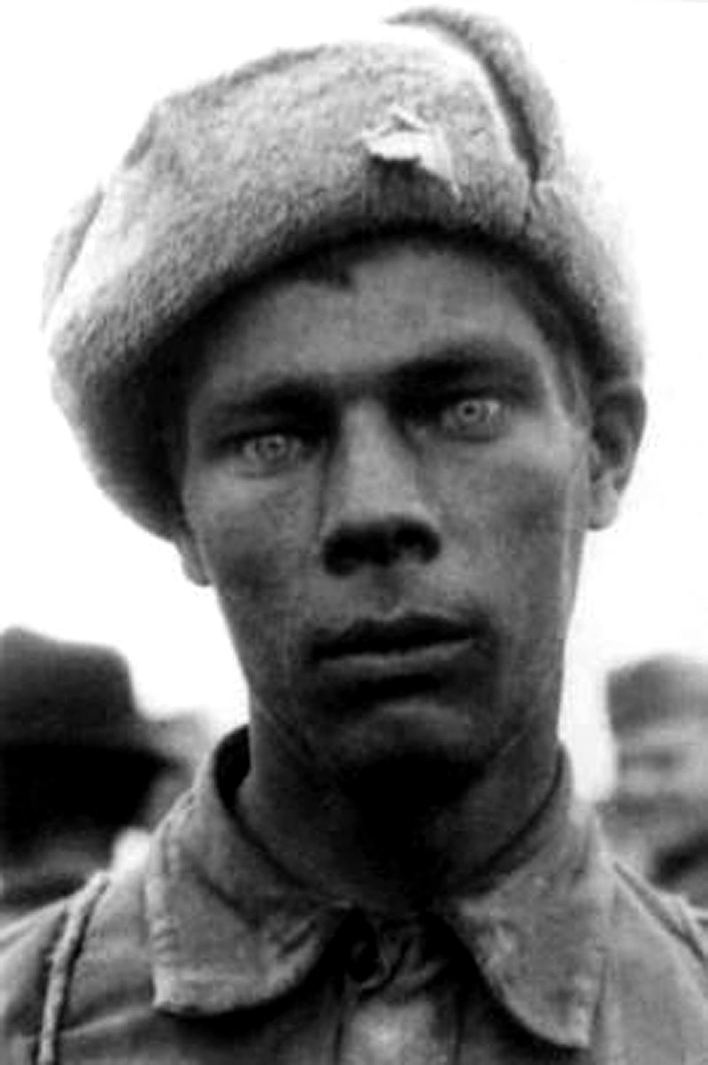 Thousand yard stare 14