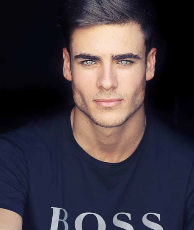 2500471 13B81B08 F39A 463B B50A DCDC72CFA596