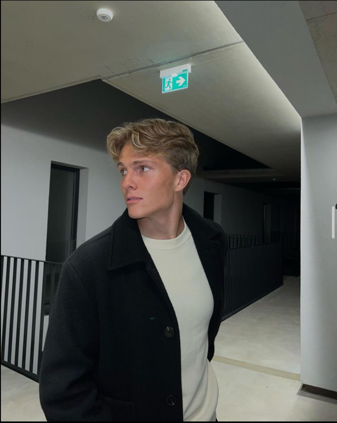 3EF3DF74 A438 4A21 B465 04B43B94AE3C