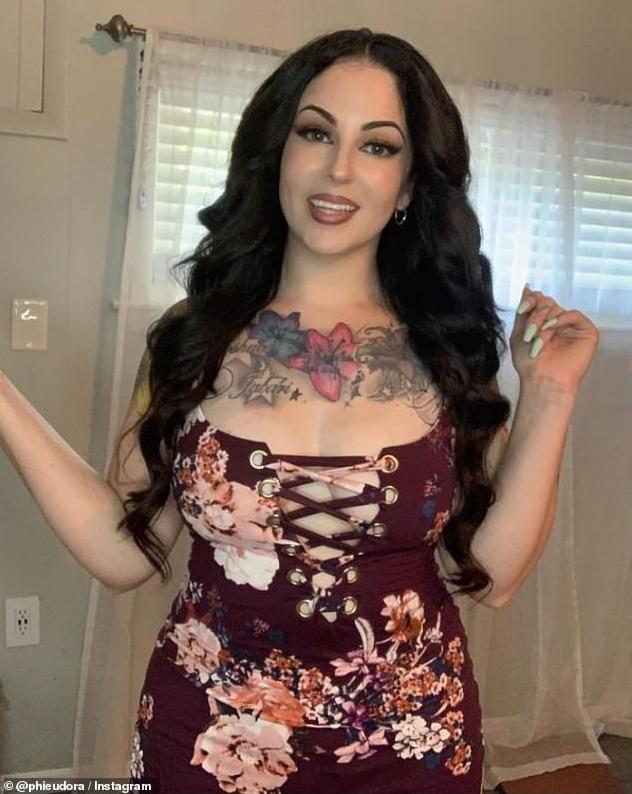 Phie Udora Instagram