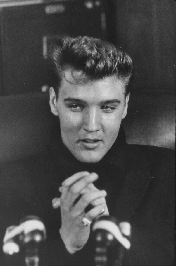 Elvis pic 4