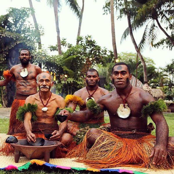 64375ac2d36a2ab059dca119fc7f007b  polynesian men polynesian islands