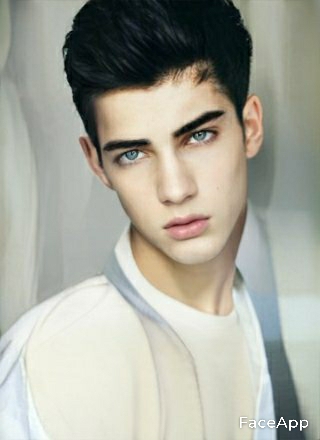 FaceApp 1676930656742