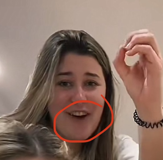 89475717 0093 4853 BFD1 E3419734869B