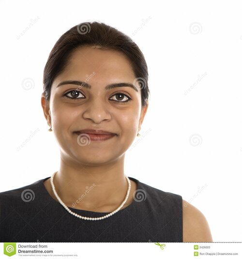 portrait-indian-woman-2426003.jpg