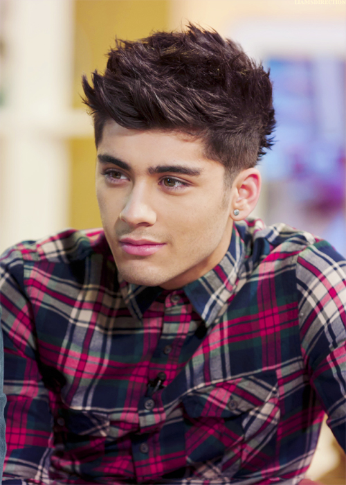 Zayn zayn malik 32769640 500 700