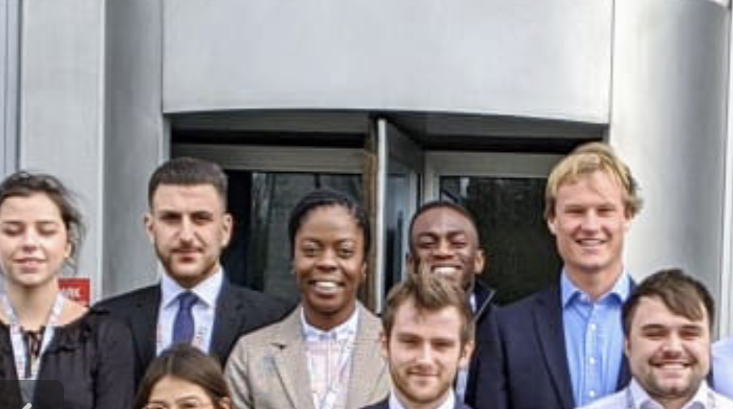 676D887E AD70 482C B8B8 B2B344EF6F6E