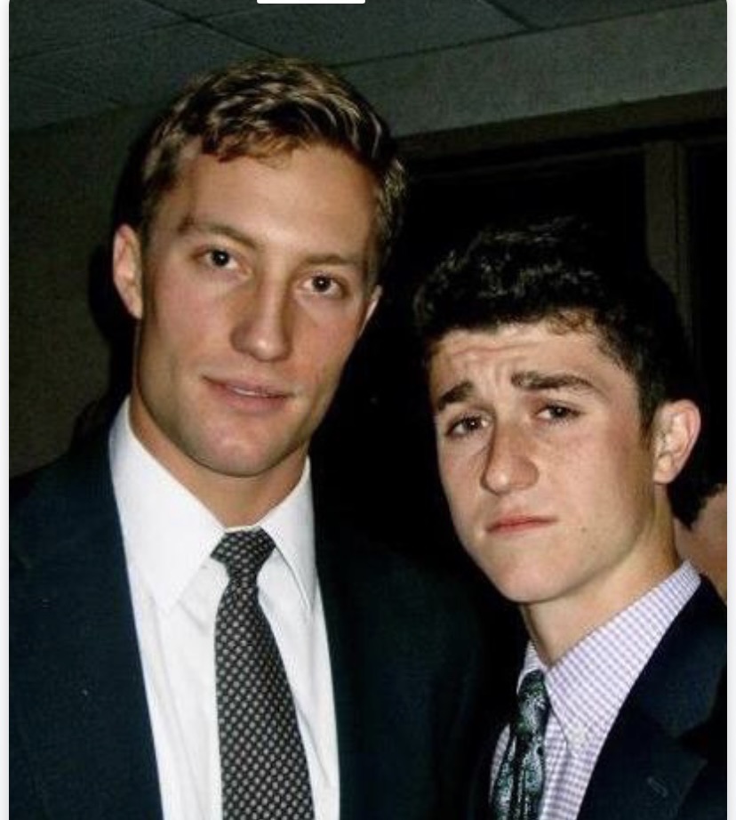 340A7828 A7BE 41C3 9E05 E45C747670C4