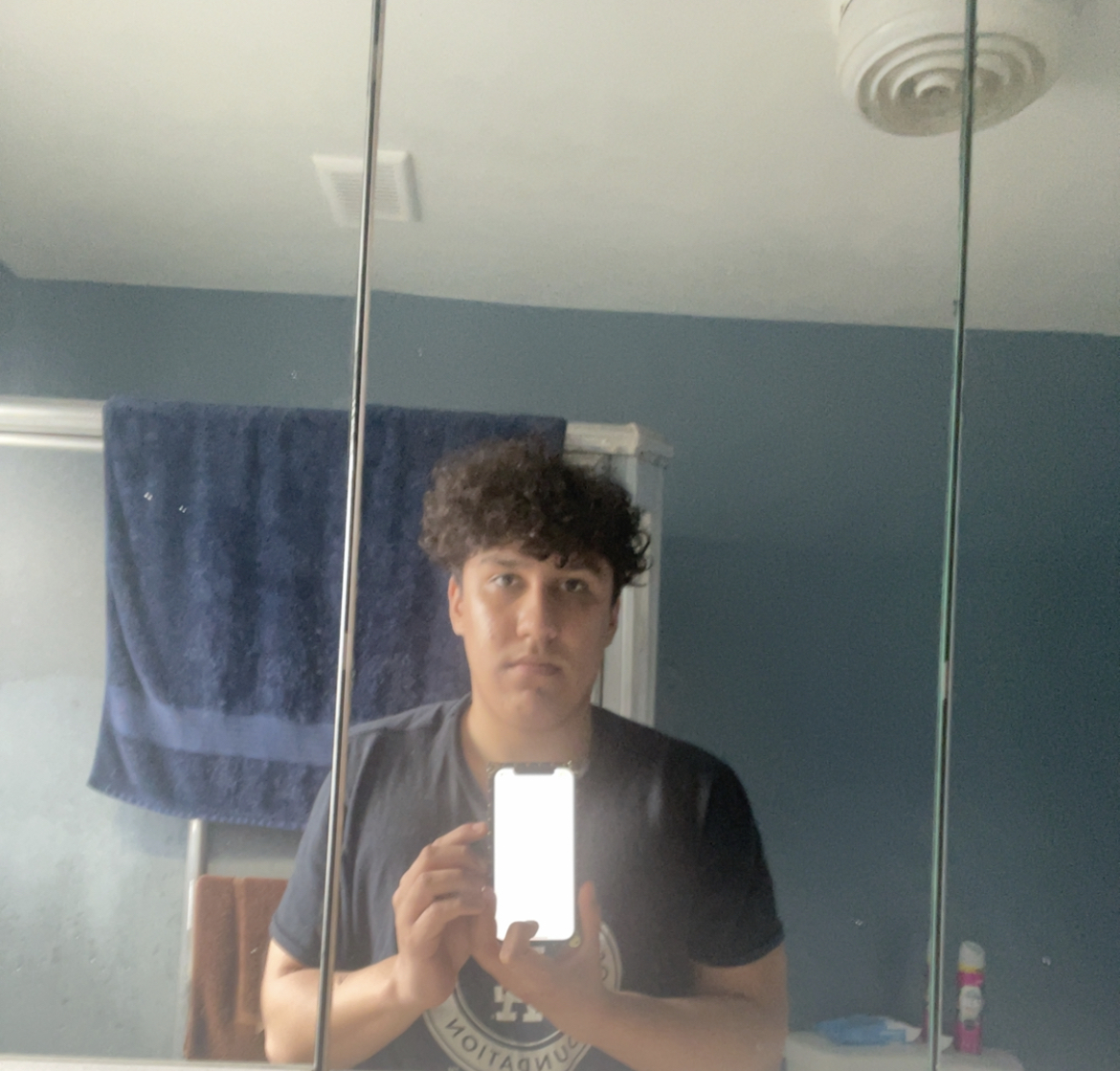 A195470A B128 40FF A037 10F0E15F93D5