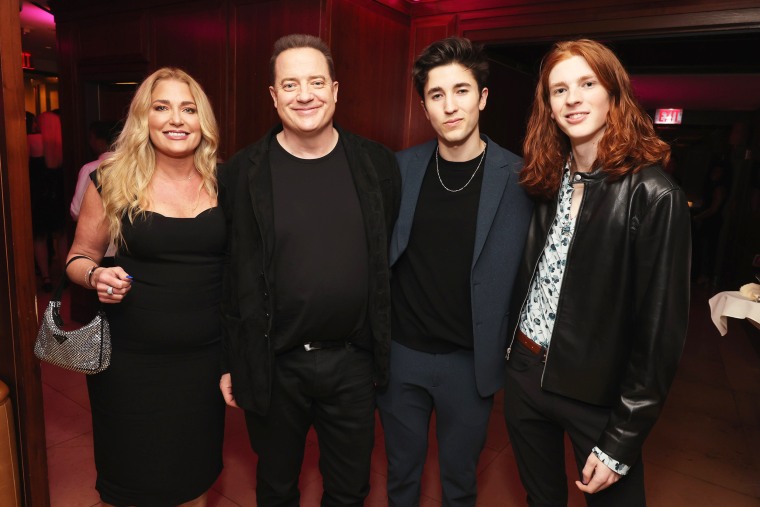Oscars brendan fraser sons zz 230312 326330