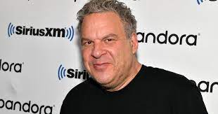 Jeff Garlin, comedian and former The Goldbergs star, reveals he has  bipolar disorder - CBS News