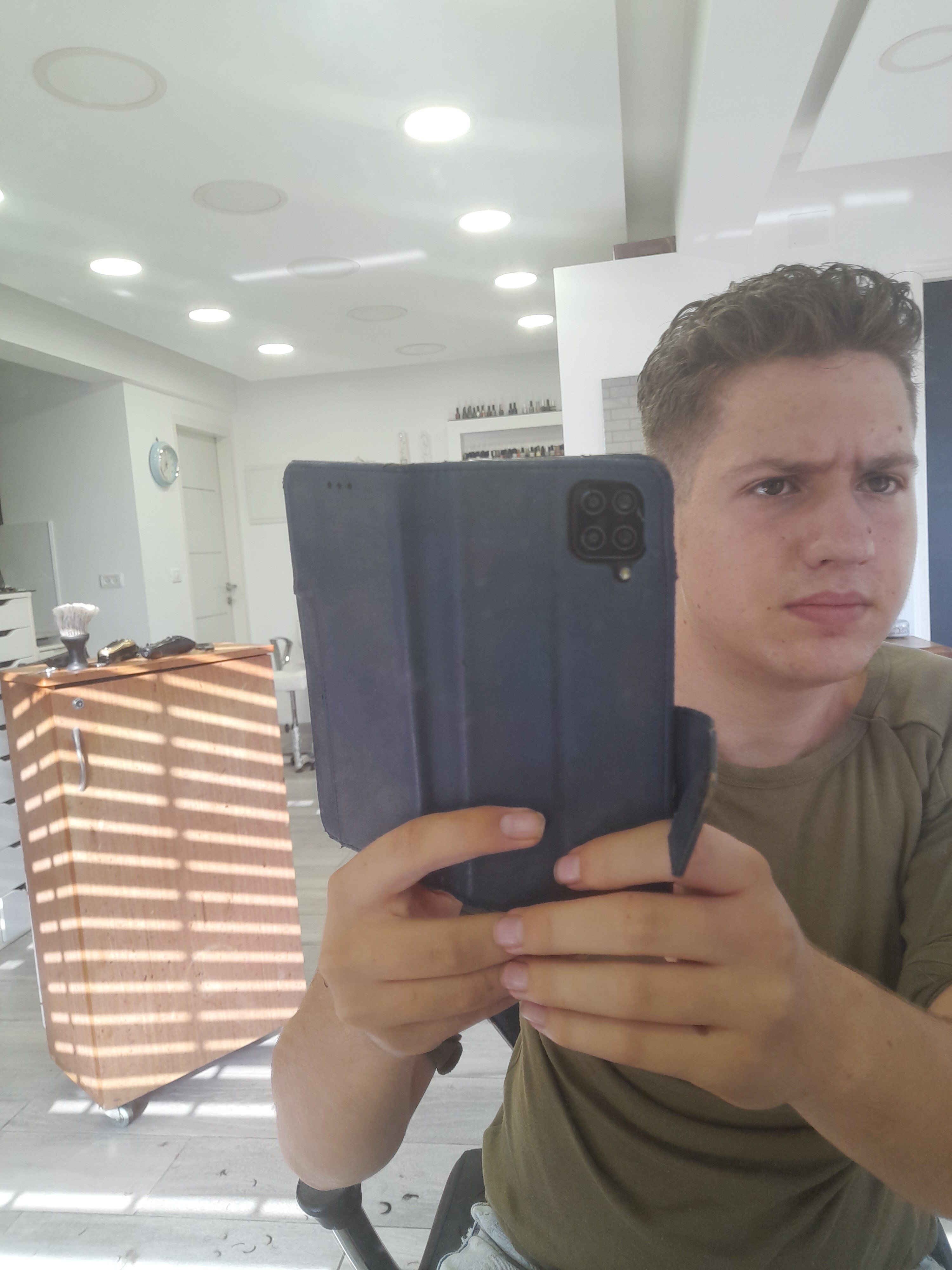 3049976 20220828 170256