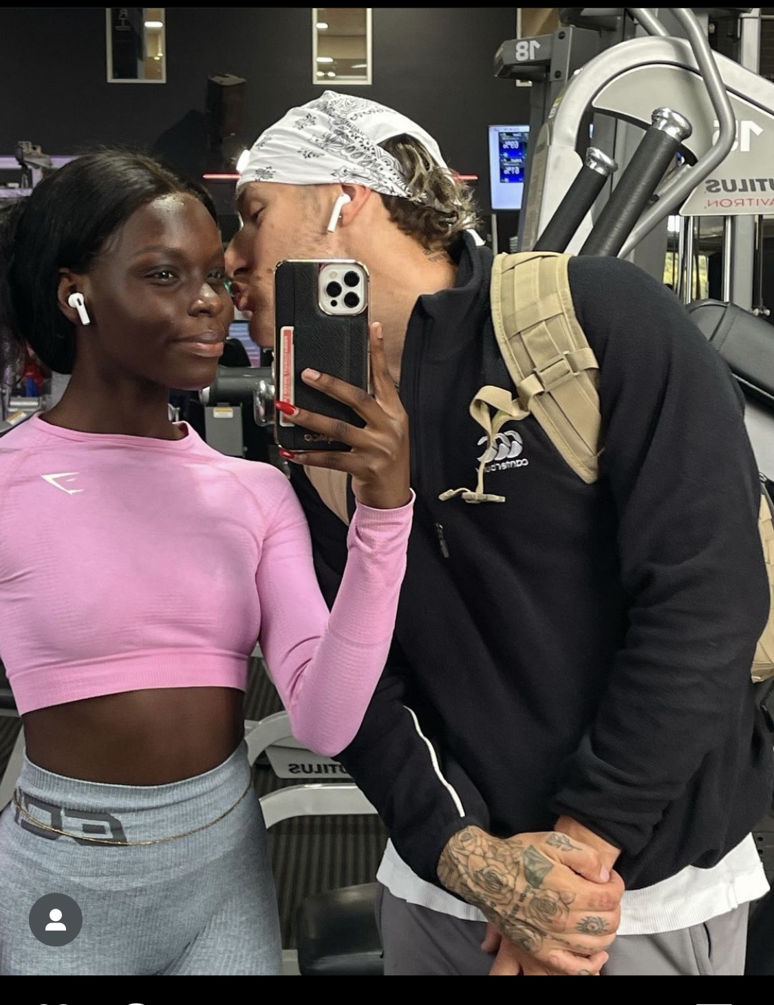 7B137CE8 D5B3 40CF B437 81CDDA55BB95