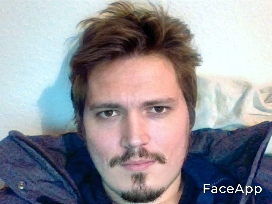 FaceApp 1679589176296