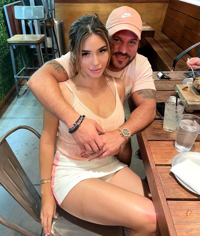 49F5AF17 30BA 408E B657 7FA734307B6F