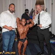 Jeff Nipard looking sus? : r/nattyorjuice