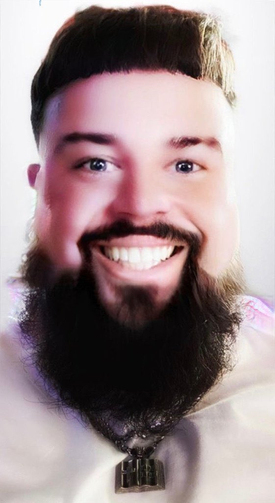 FCbsMCoWEAUXr8z 2