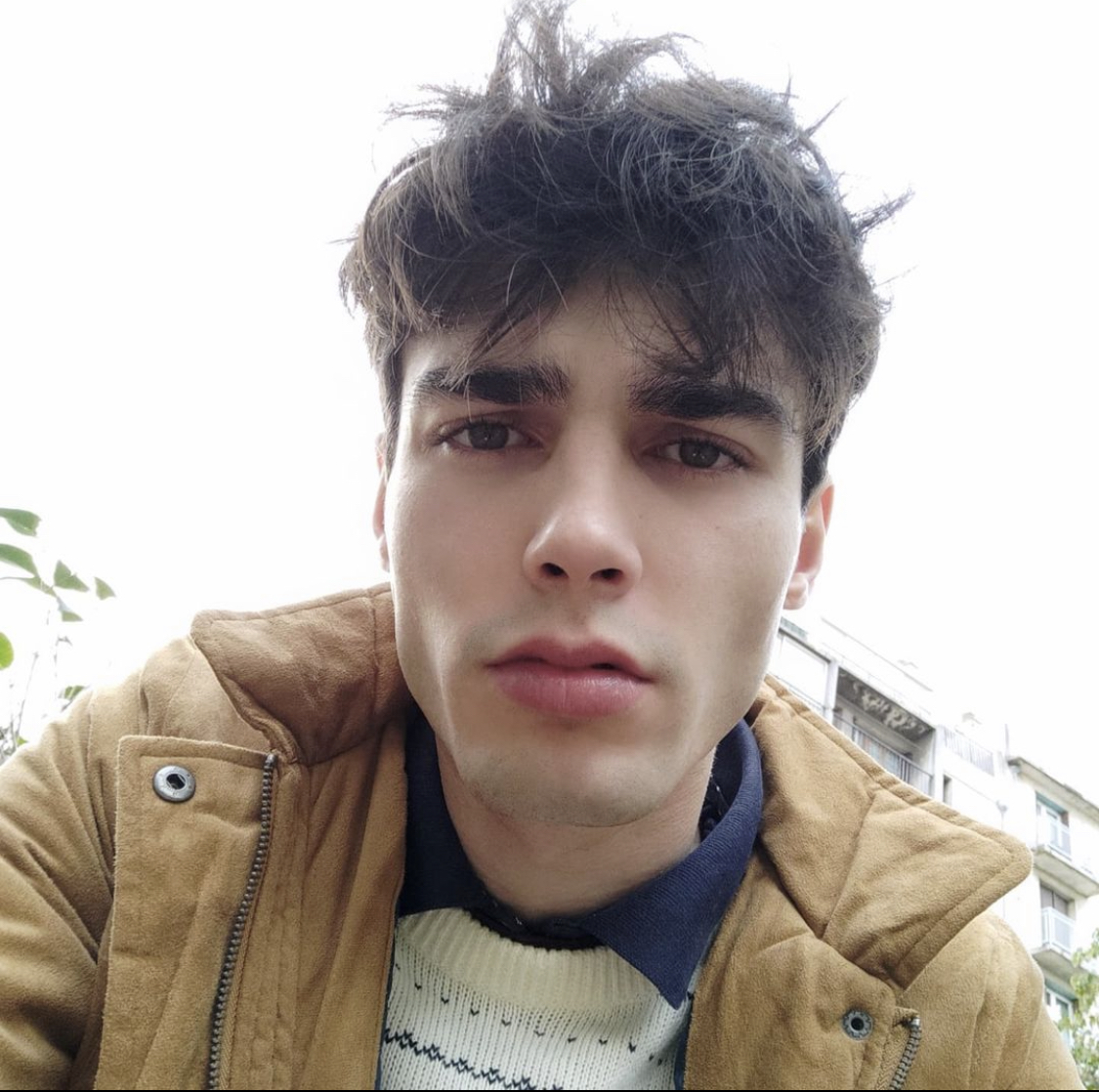 B9817040 2E7F 48BD B0E7 BA843C634068