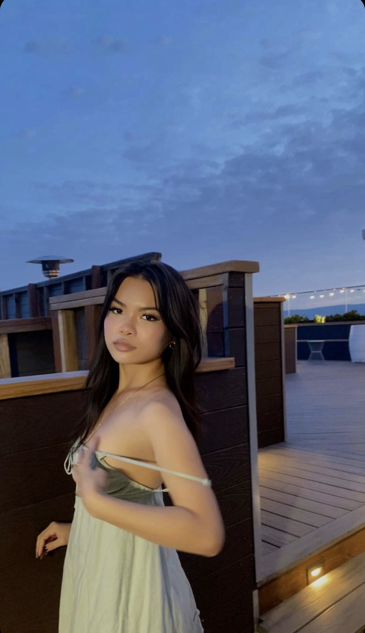 F98460F3 BBBC 41C1 8128 6DE4AAD935E1