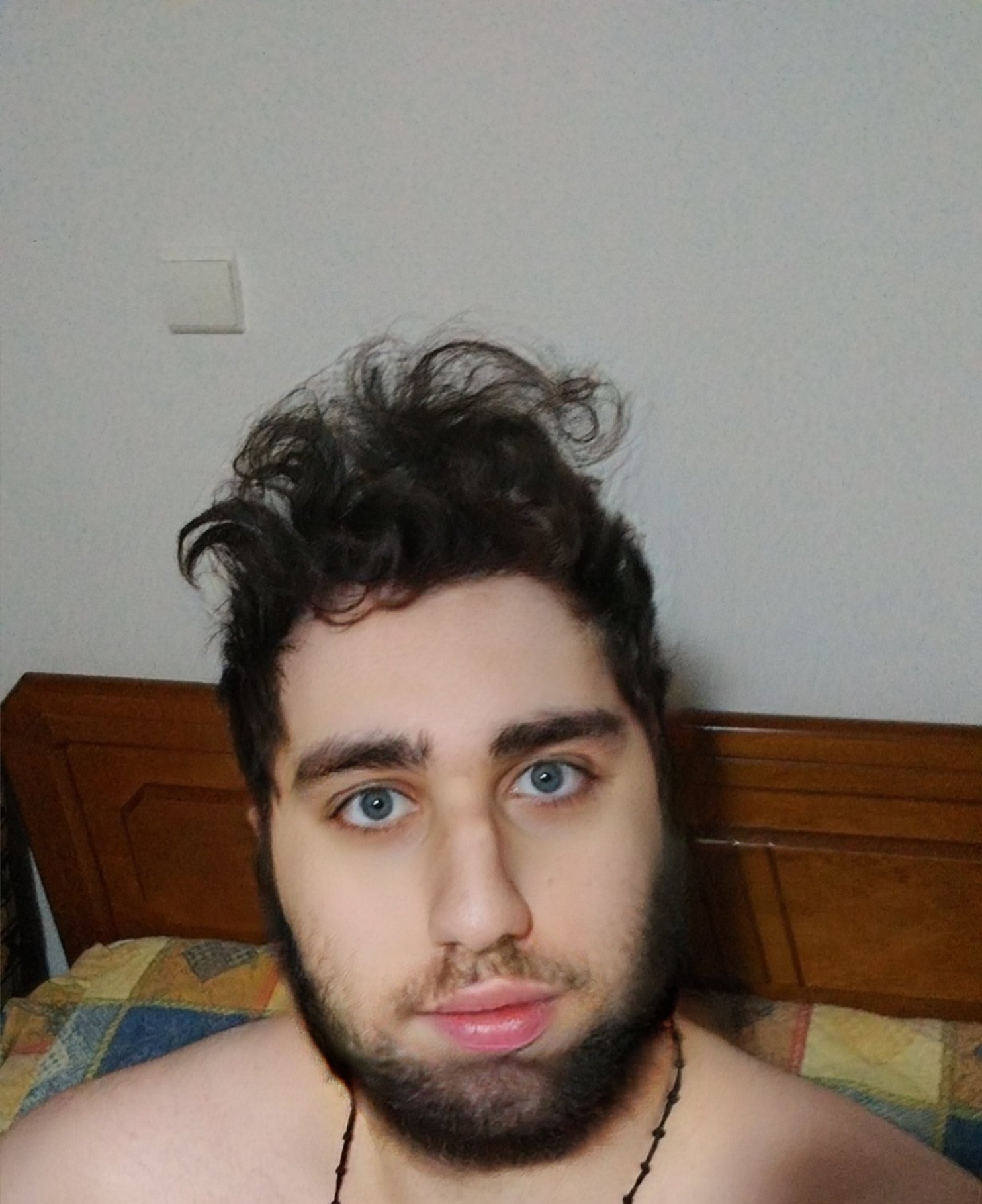 FaceApp 1681094674683