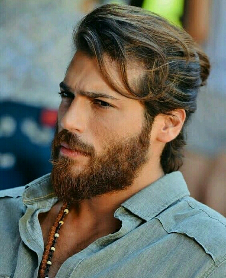 86B9CAF1 DA08 4126 A730 EDDD55931AEB