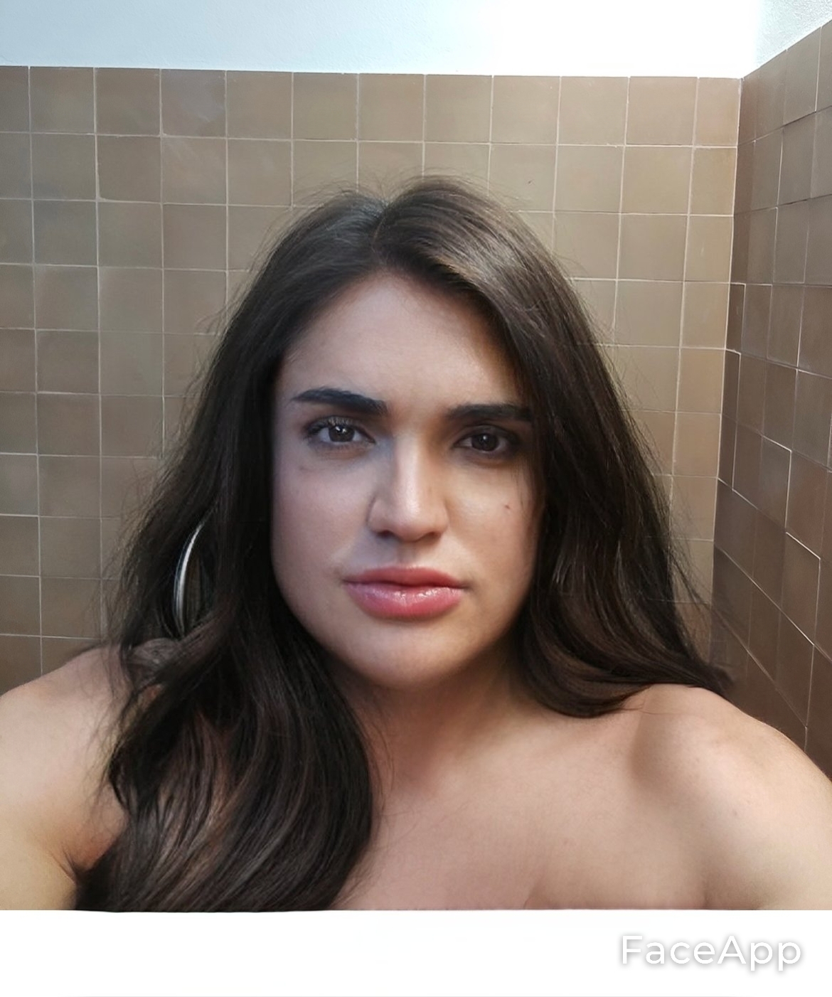 FaceApp 1681325564453