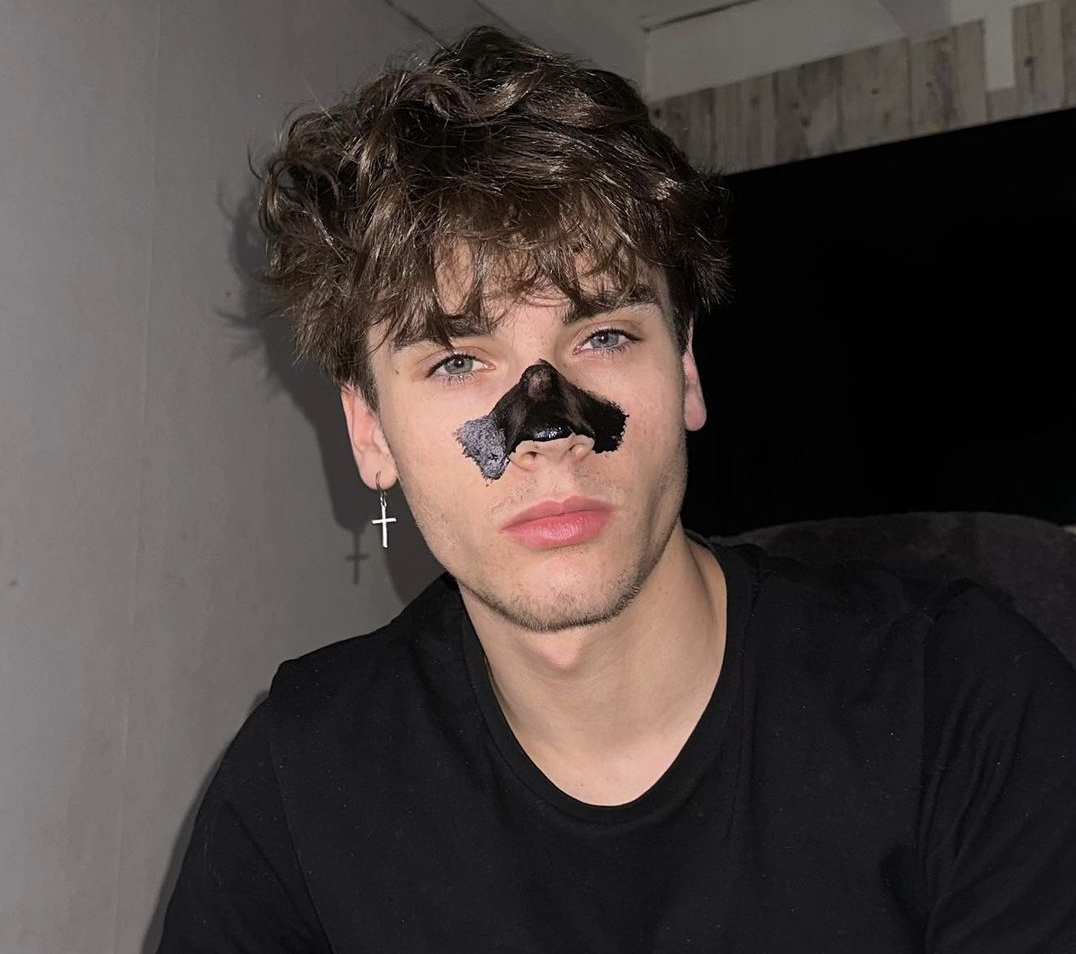 8594790B 15AE 4208 A2A2 E524C4166BA6