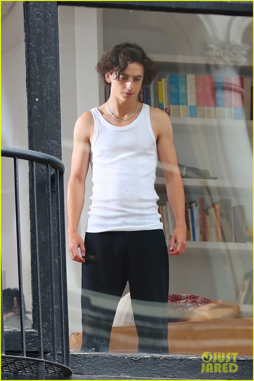 Timothee chalamet back to work kylie jenner 06