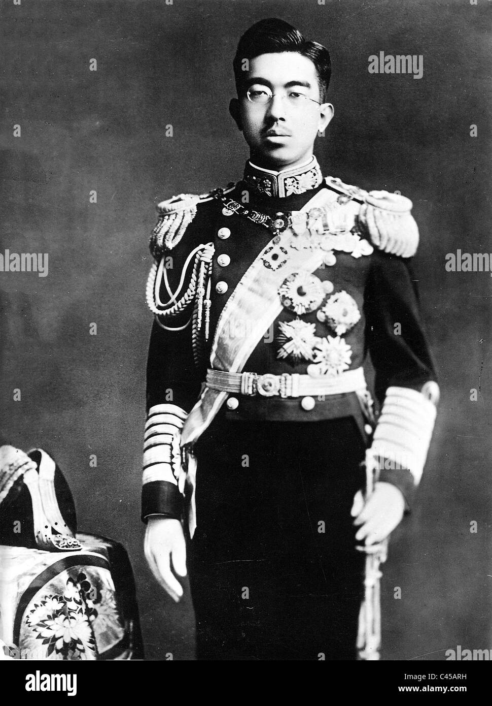 Emperor hirohito 1928 C45ARH