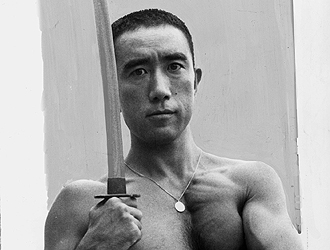Mishima CAMERAPRESS