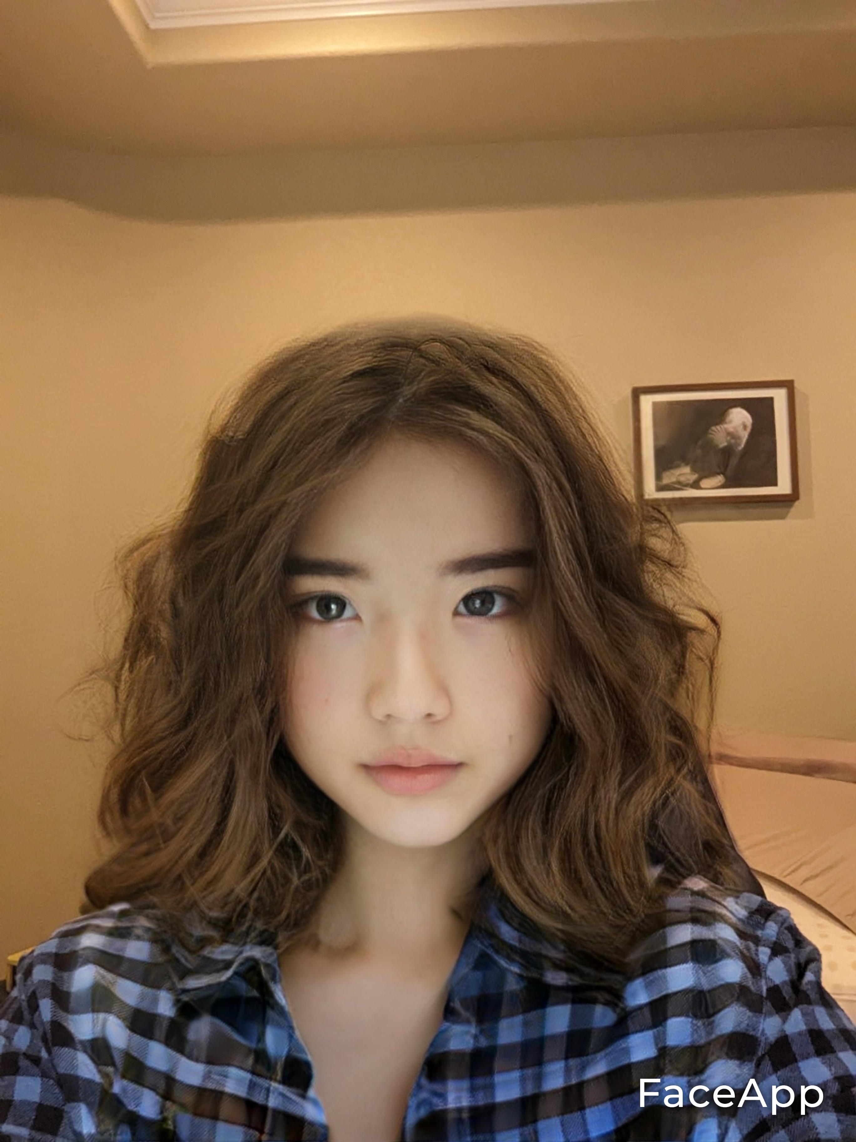 FaceApp 1682398330447